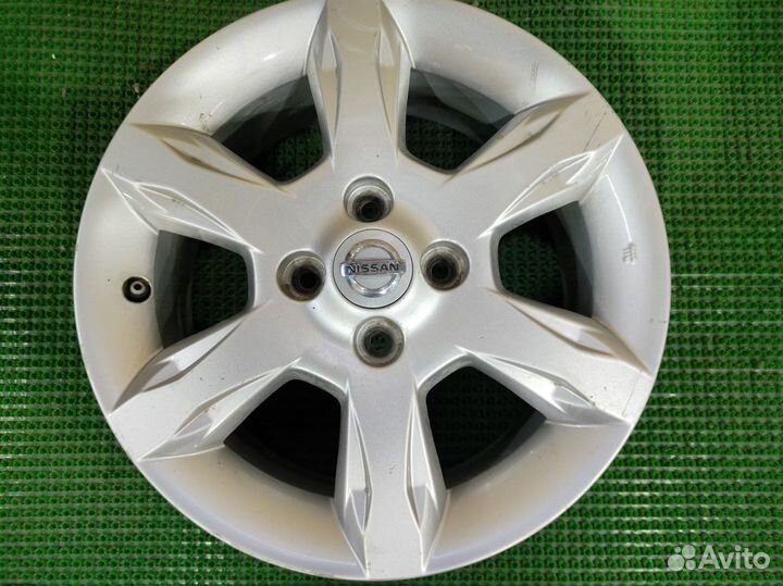 Колпак декор. легкосплавного диска Nissan Almera