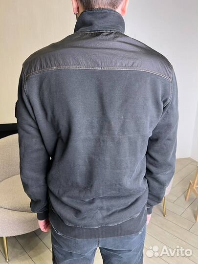 Черная кофта ZIP gjoe