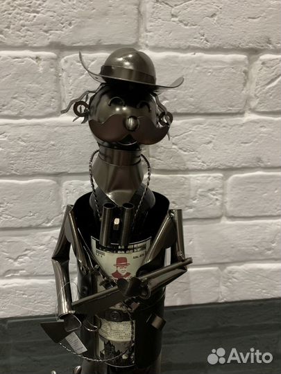 Оригинальный подарок(металическая статуэтка)