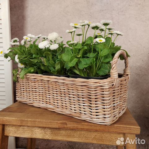 Длинная плетеная корзина с ручками для цветов