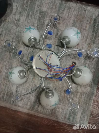 Люстра подвесная потолочная