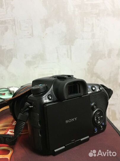 Зеркальный фотоаппарат Sony Alpha a65v