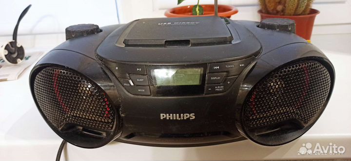 Музыкальный центр philips