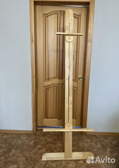 Мольберт художественный