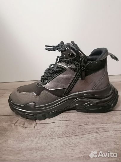 Ботинки зима, весна р37-38