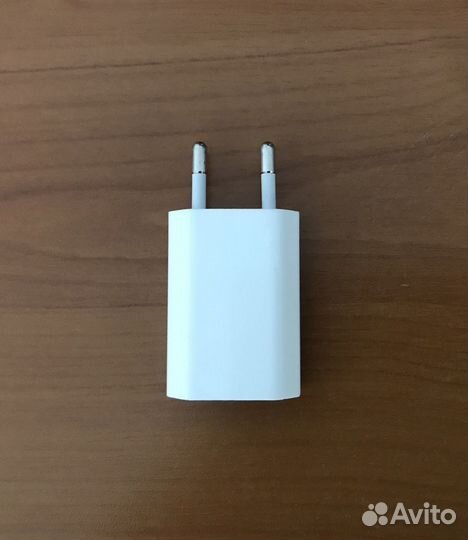 Зарядник от iPhone