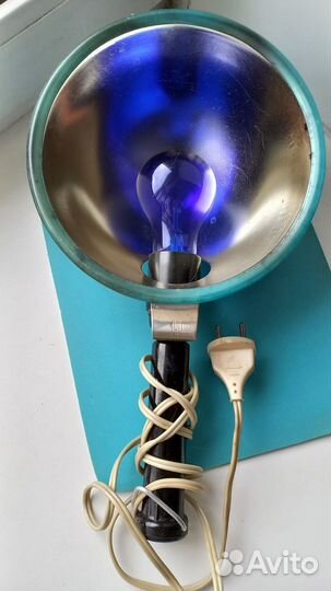 Синяя лампа рефлектор минина