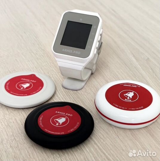 Беспроводная кнопка вызова официанта с часами