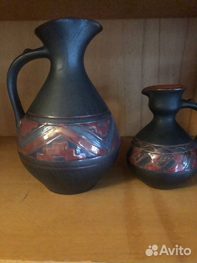Глиняные кувшины