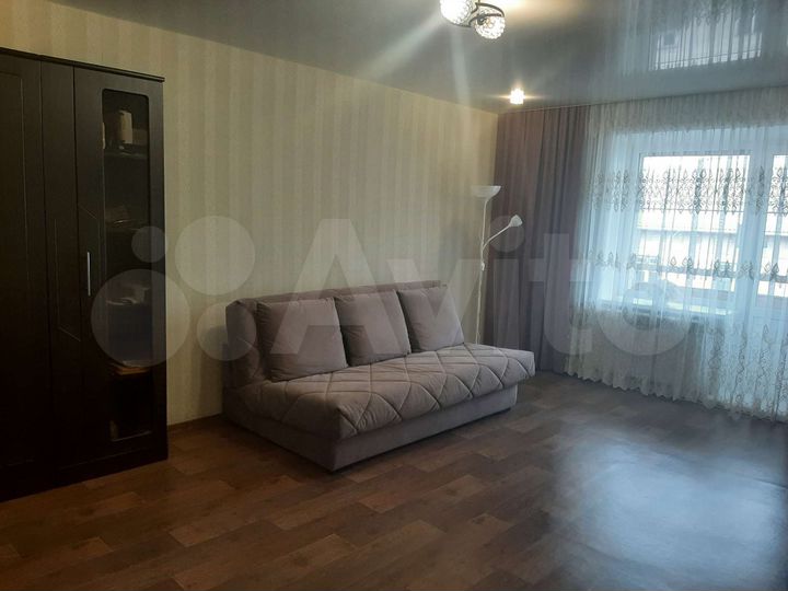 3-к. квартира, 77 м², 3/3 эт.