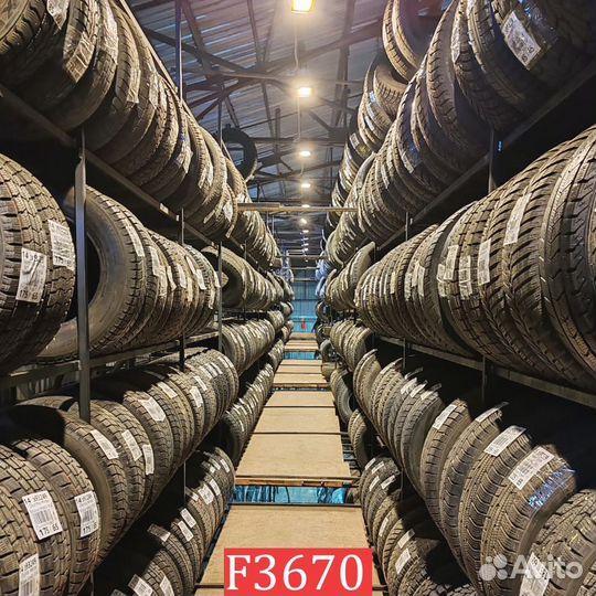 Kumho I'Zen KW22 215/65 R16 98L