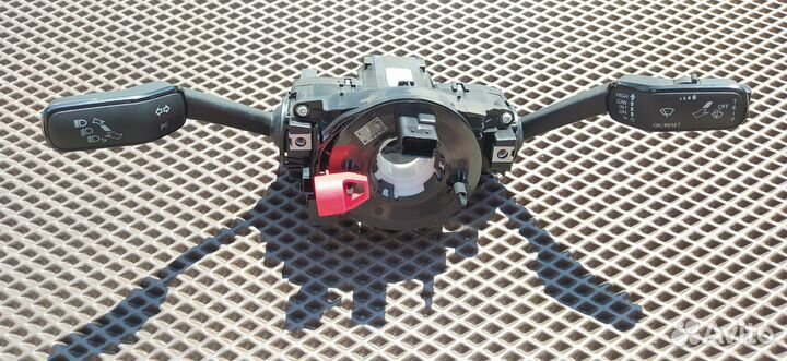 Переключатель подрулевой в сборе VAG 2Q0953507AR