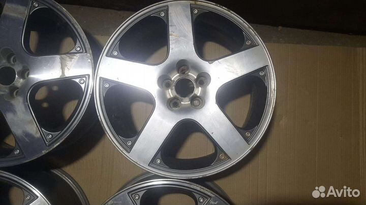 Литые диски Santa Monica R17 VW Golf оригинал