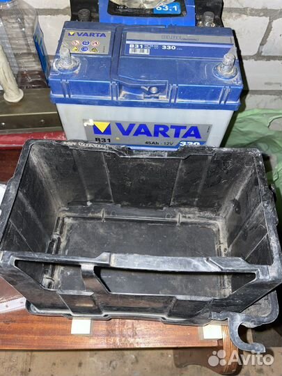 Кожух аккумулятора на хонда аккорд 2007 года в