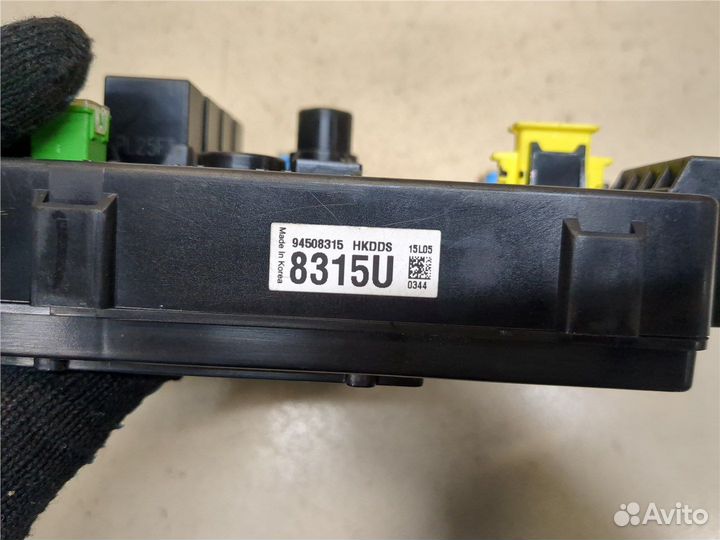 Блок предохранителей Chevrolet Captiva, 2016