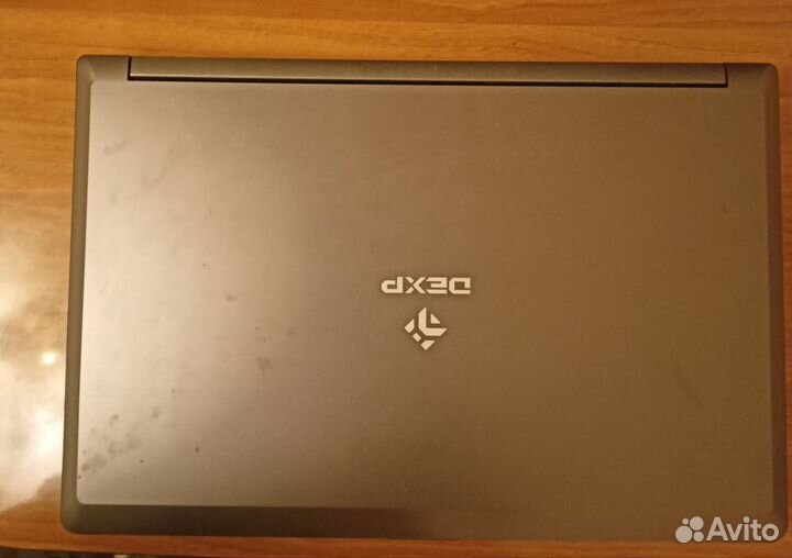 Игровой ноутбук Dexp Ares E101