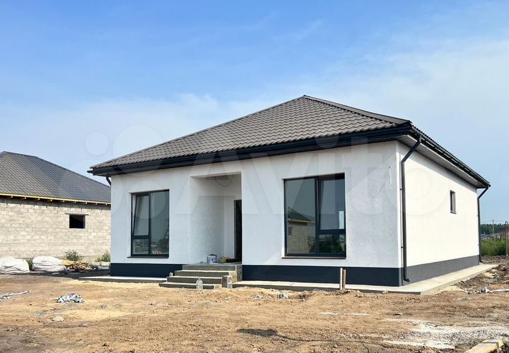 Коттедж 100 м² на участке 6 сот.