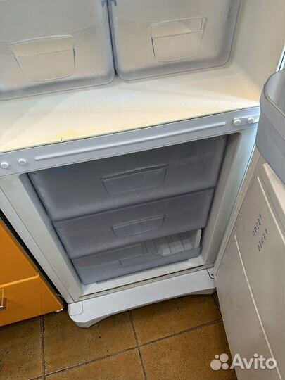 Холодильник indesit no frost