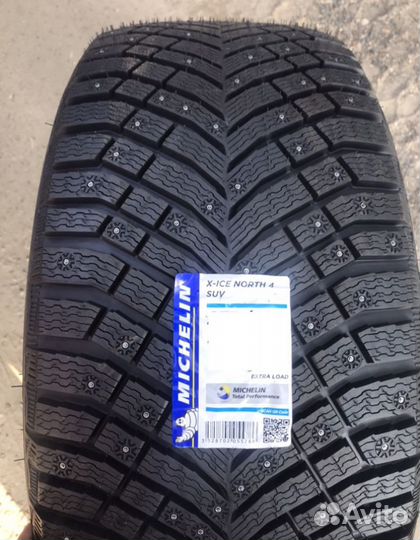 Michelin X-Ice North 4 225/40 R19 93H
