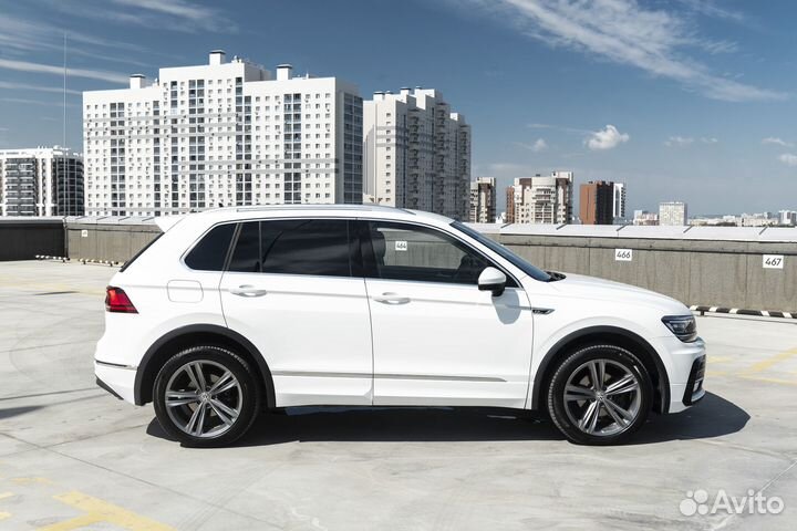 Volkswagen Tiguan 2.0 AMT, 2017, 115 000 км