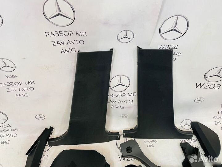 Накладки Mercedes W204