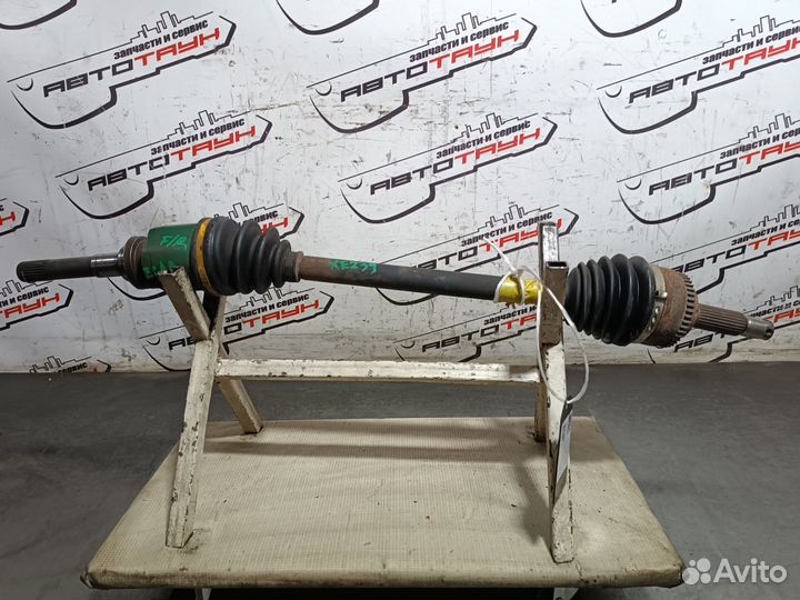 Привод mitsubishi 4G64 4G93 4G94 6A12 6A13 galant legnum EC1A EC1W EC3A EC3W EC4W EC5W EC7A EC7W пер