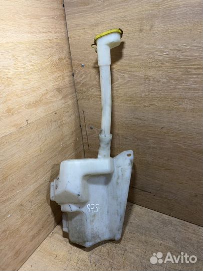 Бачок омывателя Renault Espace 4 B75