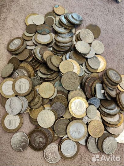 Монеты разного номинала и годов
