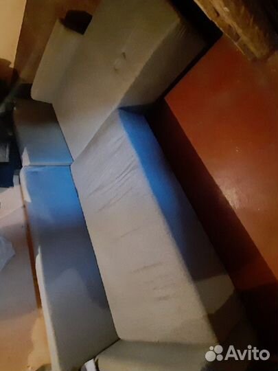 Угловой диван бу