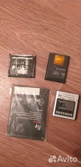 Батареи на сотовые телефоны