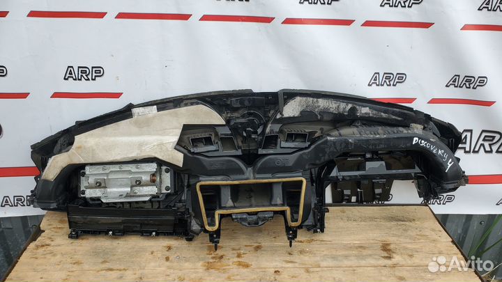 Торпедо Land Rover Discovery 4 2009-2016