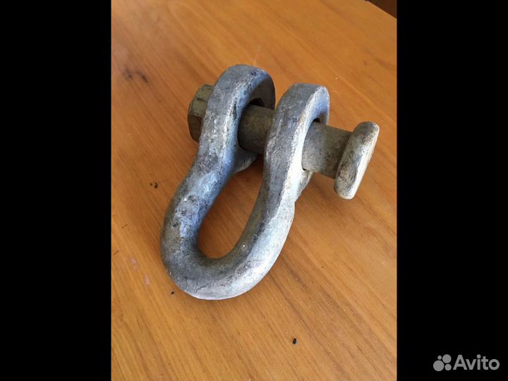 Буксирная серьга для Джипа