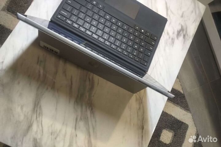 Microsoft Surface pro 5 i5-7300U