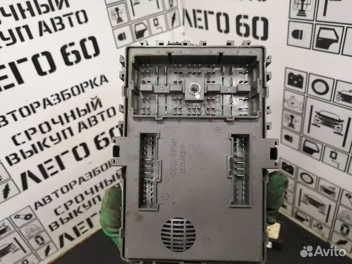 Блок предохранителей для Chevrolet Aveo (T250)