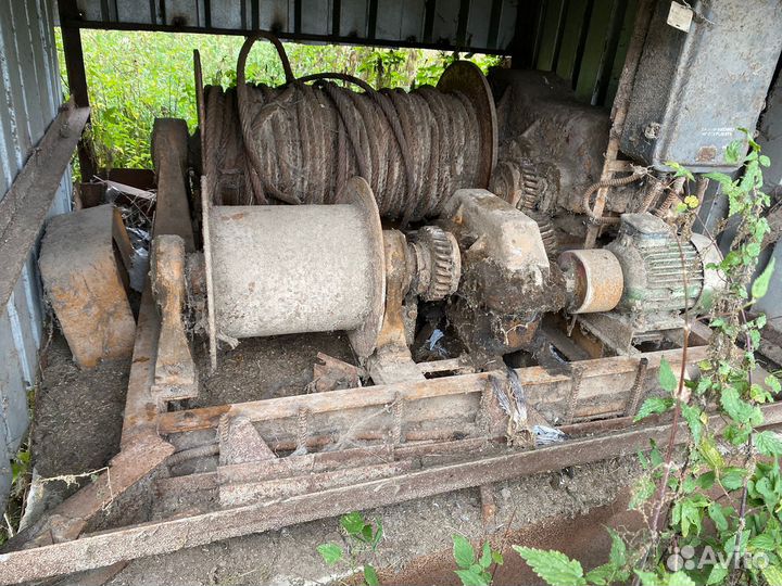 Лебедка маневровая тл-8б