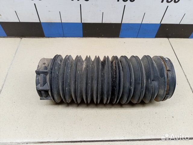 Пыльник переднего амортизатора RAV 4 2013