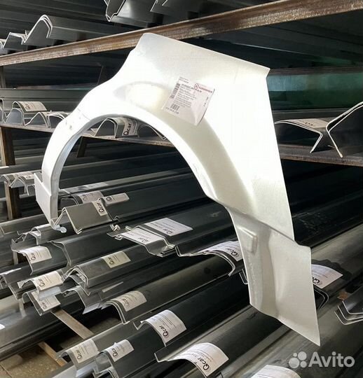 Арка левая VW Passat B4 1993-1996 (Klokkerholm)