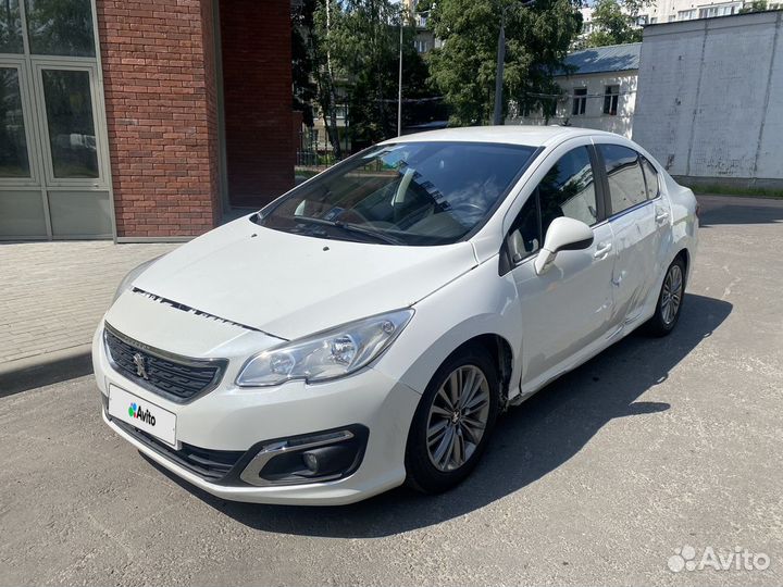 Peugeot 408 1.6 AT, 2019, битый, 70 000 км