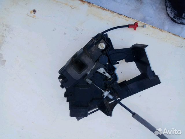 Замок задней двери Форд Мондео IV