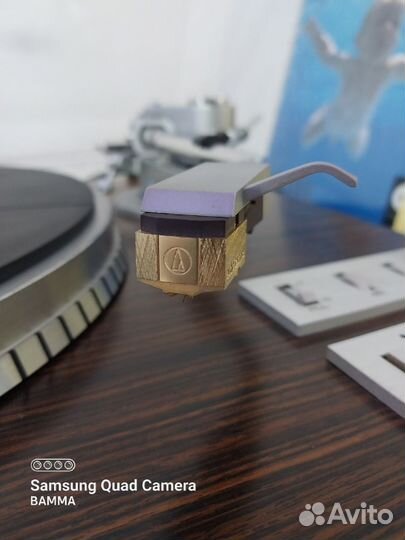 Проигрыватель винила yamaha YP-D10