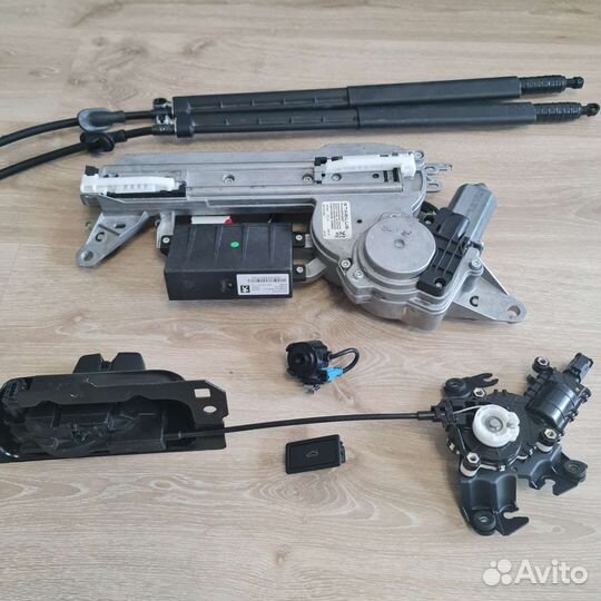 Peugeot 508 SW Электропривод багажника