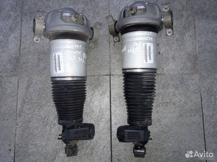 Пневмостойка Volkswagen Touareg