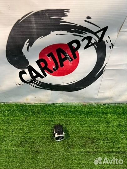 Кнопка запуска двигателя Mitsubishi Outlander GG2W