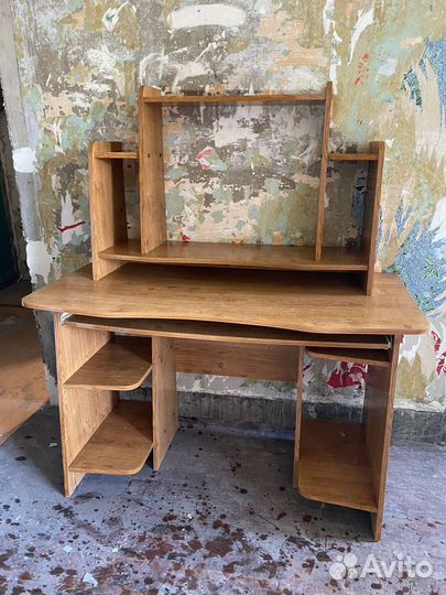 Компьютерный столик бу