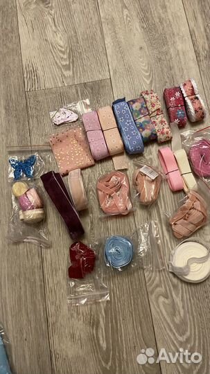 Заколки, ленты, ободки, блестящий материал