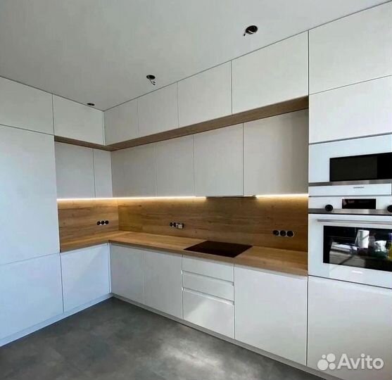 Угловая кухня. Кухонный гарнитур на заказ