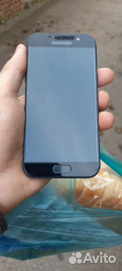 Samsung Galaxy A5 (2017) SM-A520F/DS, 3/32 ГБ