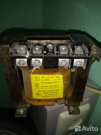 Трансформатор новый 36 В
