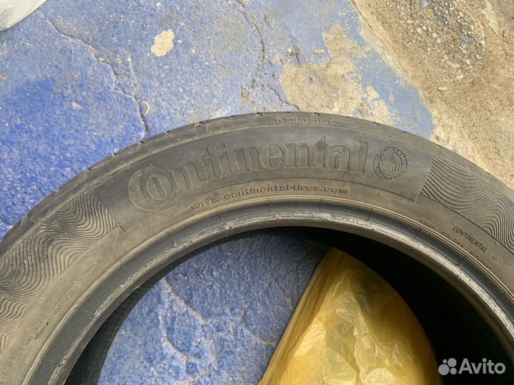 Continental ContiPremiumContact 5 215/55 R17