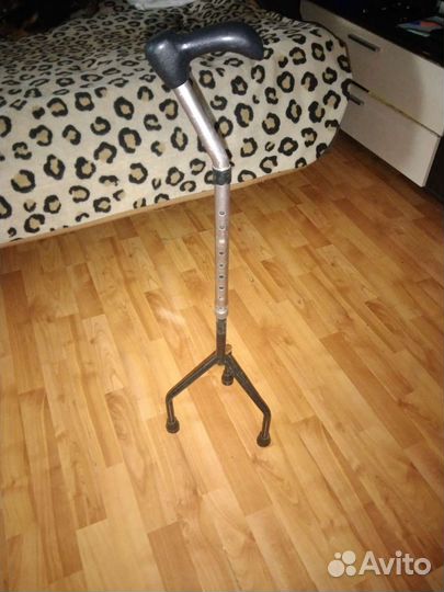 Палка для опоры триножка